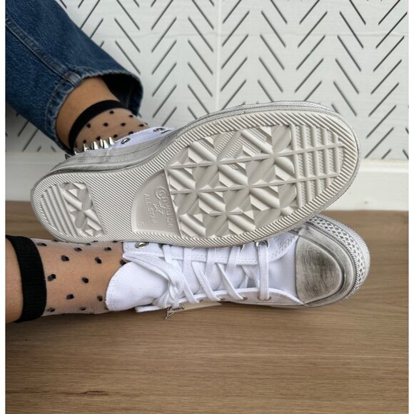 ⭐Rare Converse Chuck 70 Stud Low Edge 7 Women Shoes Sneakers White Punk A07208C⭐ - Picture 6 of 13